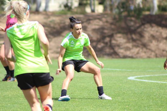 Chilean Superstar signs with Canberra United