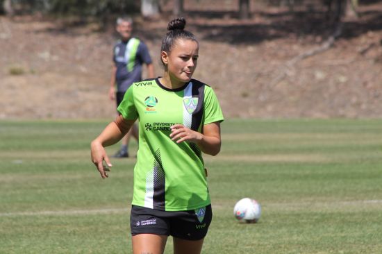 Canberra United sign talented Brazilian striker